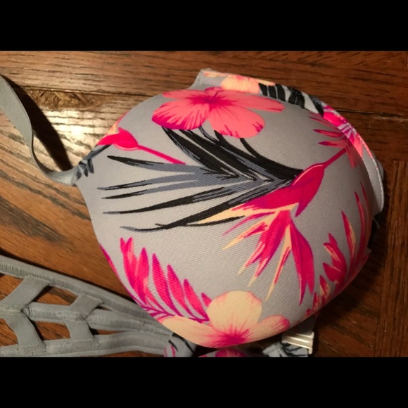 victoria secret pink bra - Picture 2 of 4